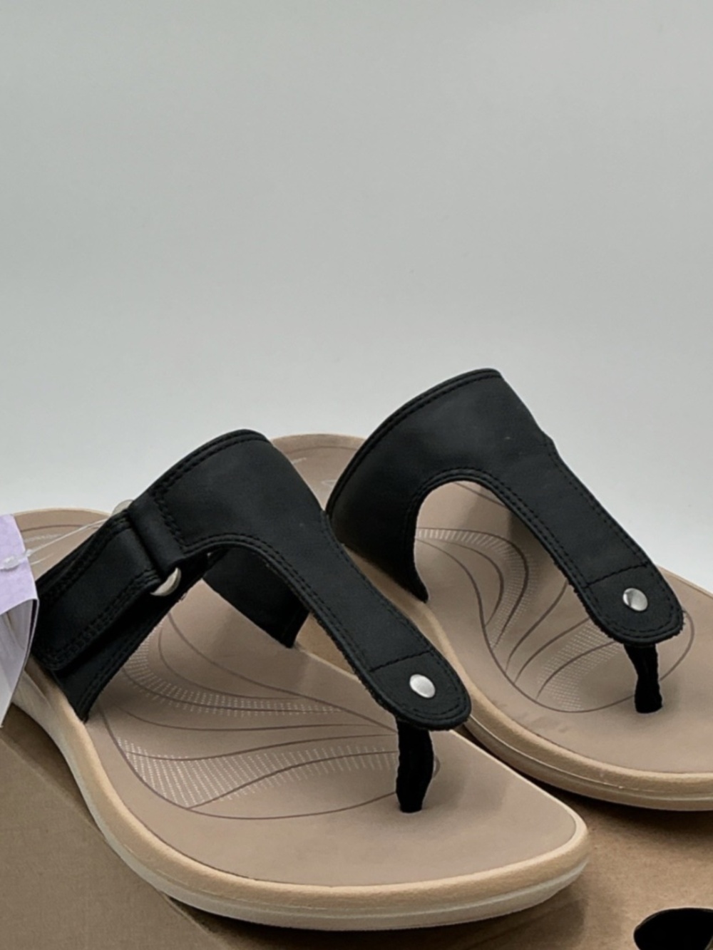 Clarks Sandals NIB size 6